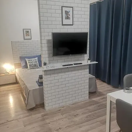 Apartament Breezy 5 Warna
